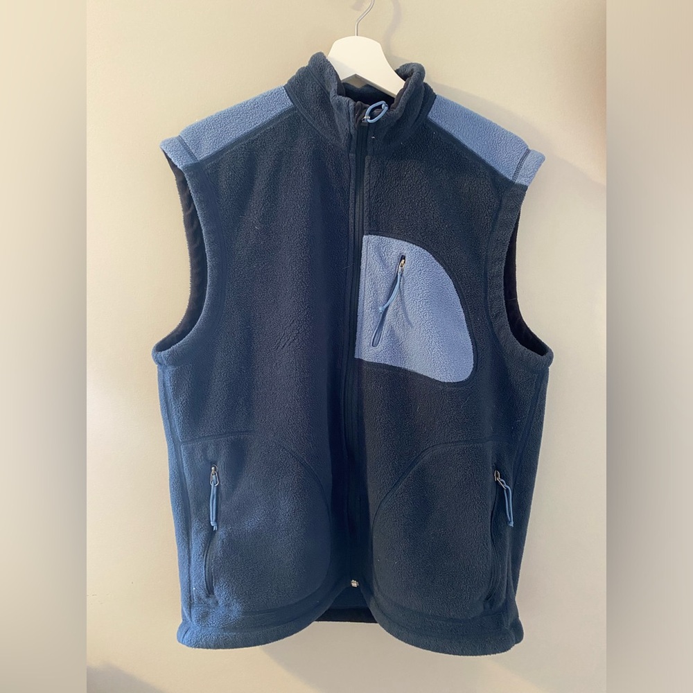 MEC fleece vest